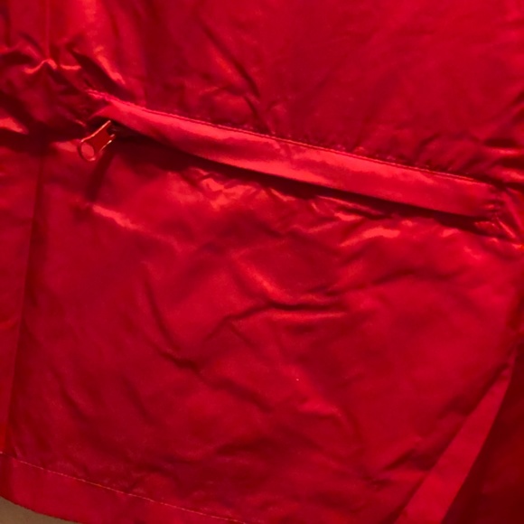 NWOT  Jeans Small Red 100% Nylon Windbreaker Jacket Coat - Picture 8 of 9